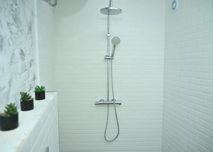 в центъра на търново Apartment *